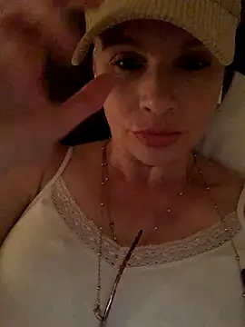 CherryCe online show from 12.05.25