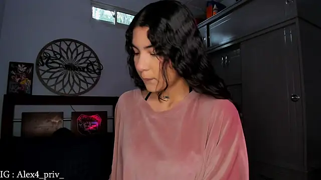 babycherry19 online show from 12.20.25