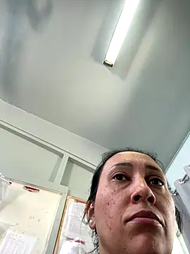 Snapshot of Deusaindia chatting on 12.16.25 Deusaindia online show from 12.16.25