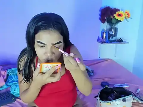 Snapshot of 18teenssexy chatting on 12.02.25 18teenssexy online show from 12.02.25