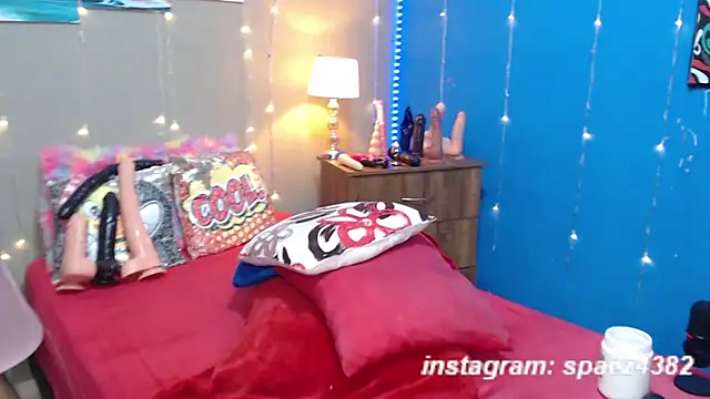 Shadia Squirt online show from 02.11.25