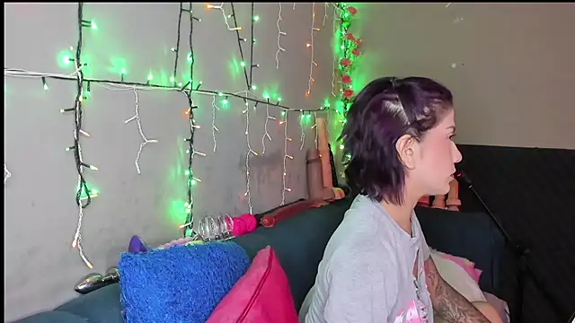 Shadia Squirt online show from 10.05.25