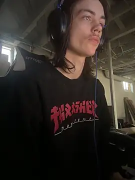 DkAuxier1 online show from 12.18.25