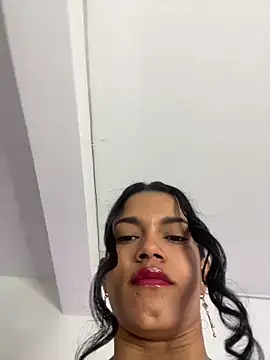 Snapshot of IrisFit chatting on 02.05.26 IrisFit online show from 02.05.26