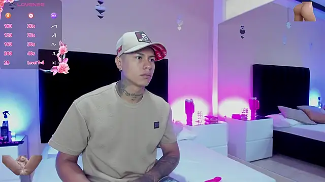 kaylaa sex online show from 04.13.26