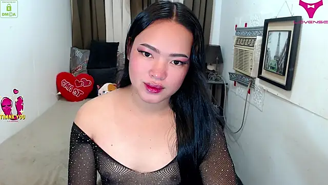 Snapshot of Fantacyloverr chatting on 12.14.25 Fantacyloverr online show from 12.14.25