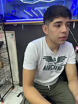 Snapshot of Johan_stick chatting on 12.03.25 Johan stick online show from 12.03.25