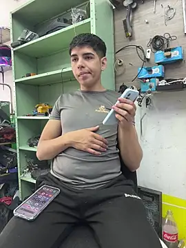 Snapshot of Johan_stick chatting on 12.04.25 Johan stick online show from 12.04.25