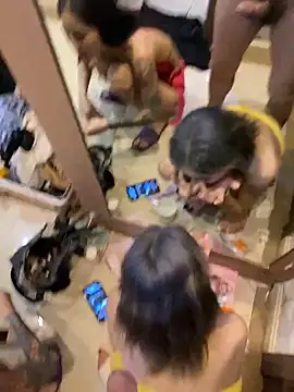 Snapshot of r-u-ok chatting on 12.16.25 r-u-ok online show from 12.16.25