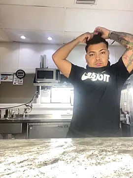 Snapshot of Samcan3 chatting on 12.14.25 Samcan3 online show from 12.14.25