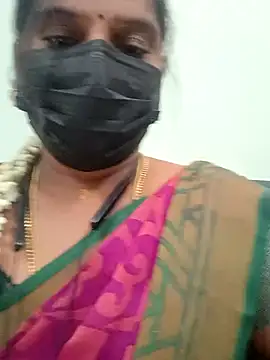 Snapshot of Tamil_Pallavi chatting on 02.06.26 Tamil Pallavi online show from 02.06.26