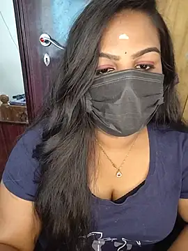 Snapshot of Tamil_Shara chatting on 05.19.26 Tamil Shara online show from 05.19.26