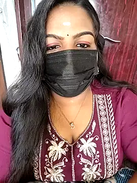 Snapshot of Tamil_Shara chatting on 05.25.26 Tamil Shara online show from 05.25.26
