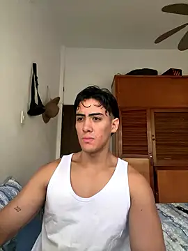 Tayler Cross online show from 01.17.26