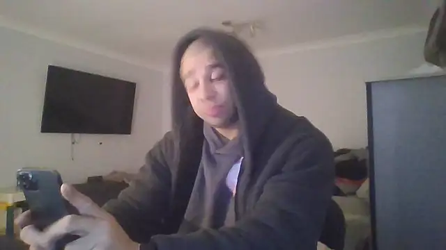 Snapshot of ricoiheagwara chatting on 12.14.25 ricoiheagwara online show from 12.14.25