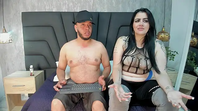 Snapshot of Spencer_LunaBigtits chatting on 12.03.25 Spencer LunaBigtits online show from 12.03.25