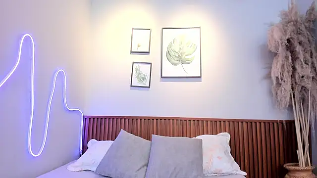 MIAROGGERSS online show from 05.16.26