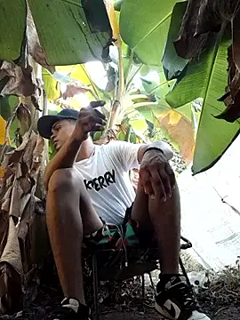 youngboypiss online show from 12.02.25