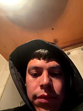 Snapshot of Imnotabatman45 chatting on 12.04.25 Imnotabatman45 online show from 12.04.25