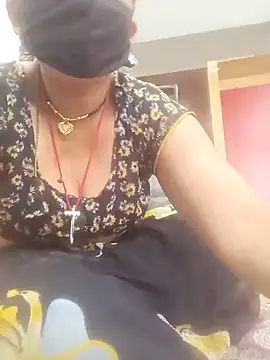 Your-shreya143 online show from 02.19.26