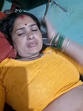 Snapshot of Your-shreya143 chatting on 08.06.26 Your-shreya143 online show from 08.06.26