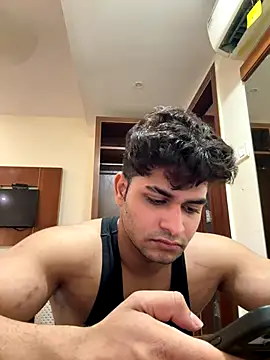 Snapshot of Anshtease chatting on 12.05.25 Anshtease online show from 12.05.25