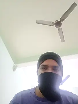 Snapshot of samsexjuice chatting on 12.15.25 samsexjuice online show from 12.15.25