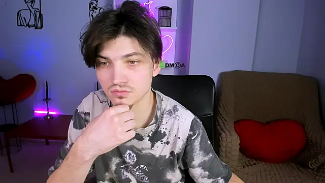 Snapshot of pit_wetty chatting on 12.16.25 pit wetty online show from 12.16.25