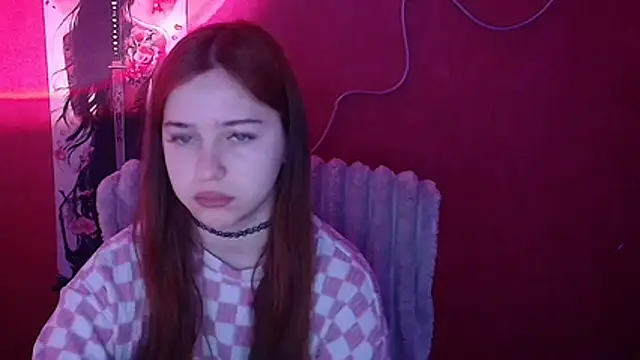 Lilu May online show from 02.12.26