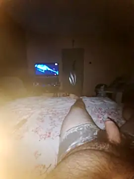 Snapshot of StephanSharp chatting on 12.13.25 StephanSharp online show from 12.13.25