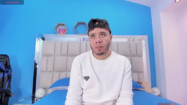 Snapshot of garcia_jacob_ chatting on 12.16.25 garcia jacob online show from 12.16.25