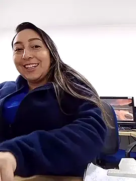 Valeria montana  online show from 01.06.26