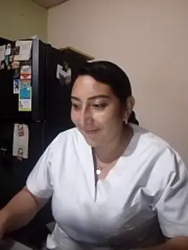 Valeria montana  online show from 03.18.26