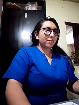 Snapshot of Valeria_montana_ chatting on 04.26.26 Valeria montana online show from 04.26.26
