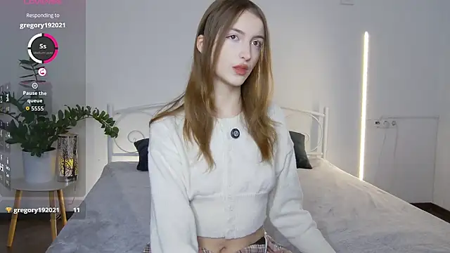 LunaKirby online show from 02.03.26