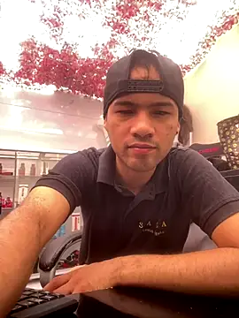 SweeXioji online show from 12.21.25