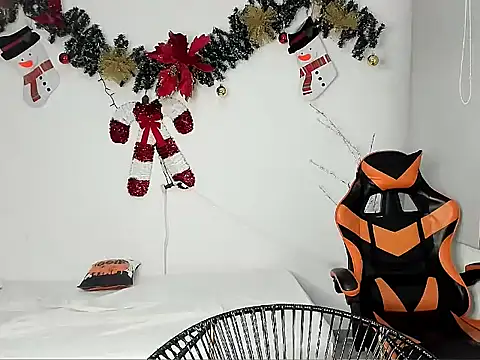 Snapshot of alex_balck chatting on 12.05.25 alex balck online show from 12.05.25