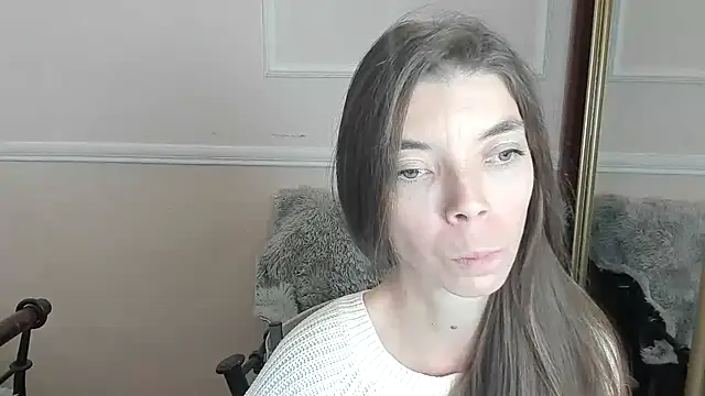 LikaAliston online show from 12.22.25