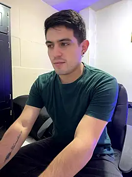 williamsmiiths16 online show from 01.12.26