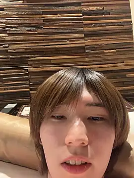 kai xoxo   online show from 02.10.26