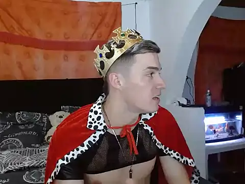 Snapshot of Thiago_muscle777 chatting on 12.04.25 Thiago muscle777 online show from 12.04.25