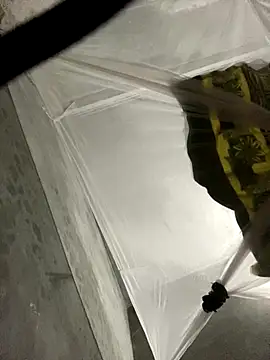 Snapshot of Wendy-babyy chatting on 12.16.25 Wendy-babyy online show from 12.16.25