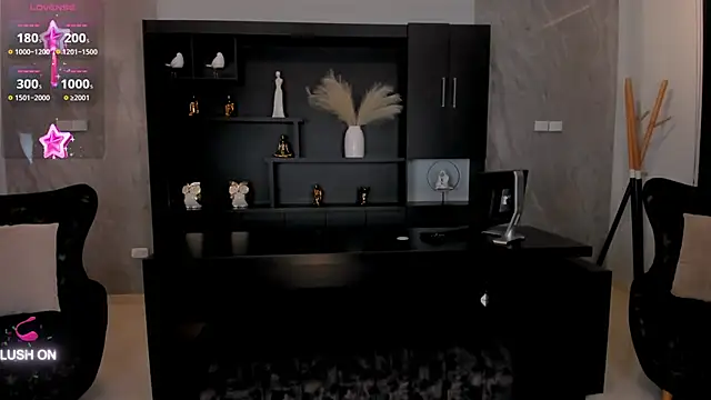 Snapshot of ChloeManson chatting on 12.09.24 ChloeManson online show from 12.09.24