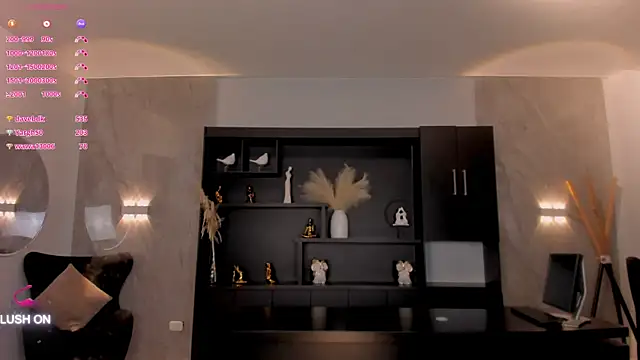 Snapshot of ChloeManson chatting on 03.19.25 ChloeManson online show from 03.19.25