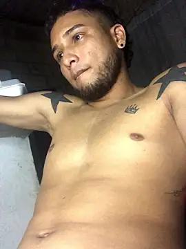 modeloxtz online show from 01.10.26