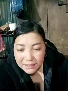 Snapshot of sary-hot2x chatting on 12.15.25 sary-hot2x online show from 12.15.25