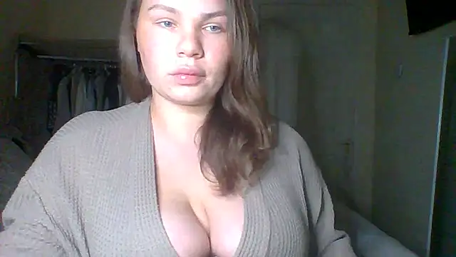 Snapshot of GEMMARMALADE chatting on 12.05.25 GEMMARMALADE online show from 12.05.25