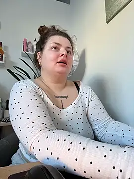 Snapshot of EvKamenskih chatting on 02.22.26 EvKamenskih online show from 02.22.26