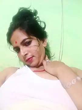 Snapshot of Big_soniya55A chatting on 05.06.26 Big soniya55A online show from 05.06.26