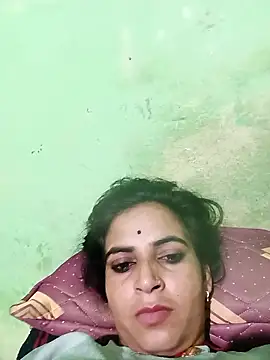 Snapshot of Big_soniya55A chatting on 05.19.26 Big soniya55A online show from 05.19.26